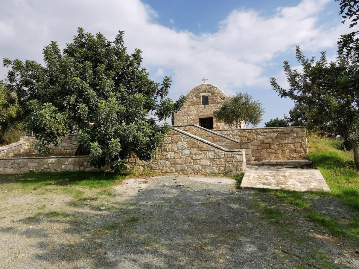 Rothkia'S Home Parekklisia Bagian luar foto