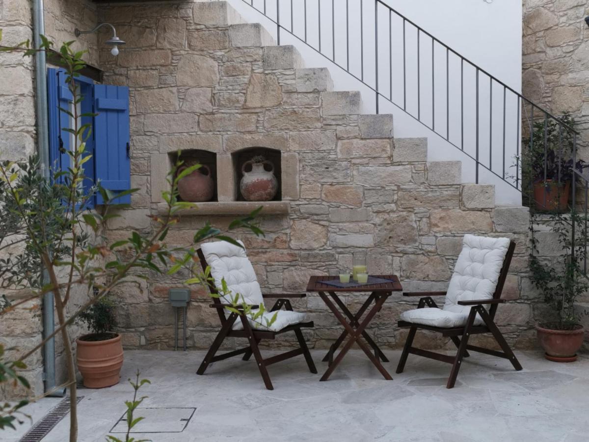 Rothkia'S Home Parekklisia Bagian luar foto